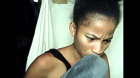 rosie6601 online show from May 2, 2026, 7:52 pm