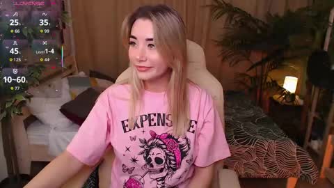 Rosie online show from November 25, 2025, 1:05 am