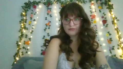 Snapshot of rosie_woods chatting on September 20, 2025, 6:42 pm rosie_woods online show from September 20, 2025, 6:42 pm