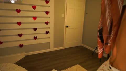 Snapshot of rosiebones chatting on January 31, 2026, 11:03 pm Rosie Bones online show from January 31, 2026, 11:03 pm