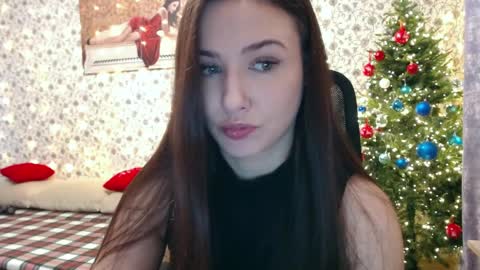 Snapshot of rosierosa chatting on January 14, 2025, 12:24 pm Rosie is waiting for YOU online show from January 14, 2025, 12:24 pm