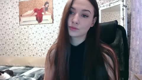 Snapshot of rosierosa chatting on March 5, 2025, 12:22 pm Rosie is waiting for YOU online show from March 5, 2025, 12:22 pm