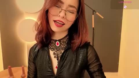 Miss Rosse online show from November 4, 2025, 2:16 pm