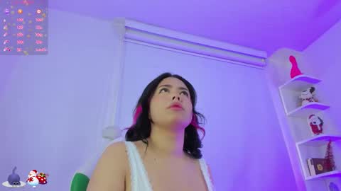 Snapshot of rosse_amyy chatting on November 5, 2025, 11:54 am online show from November 5, 2025, 11:54 am