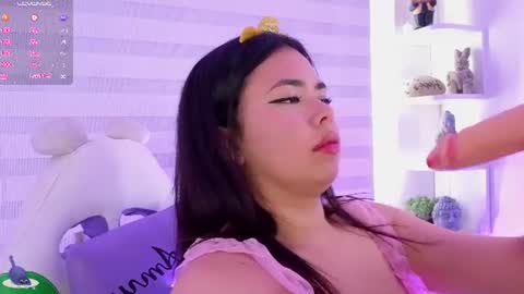 Snapshot of rosse_amyy chatting on July 12, 2026, 7:38 pm online show from July 12, 2026, 7:38 pm
