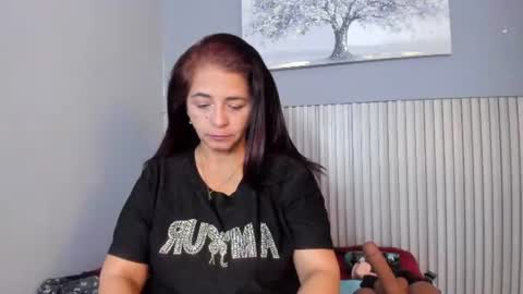 rosse_milf1 online show from August 5, 2026, 11:46 am