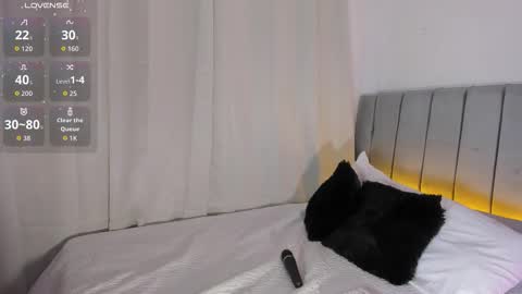 Snapshot of rossedaw_ chatting on November 10, 2025, 11:04 pm Rosse Daw Independent model online show from November 10, 2025, 11:04 pm