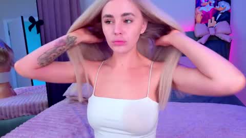 Snapshot of rossy_x_ chatting on June 19, 2026, 11:41 pm Rossy 630 pm - 230 am online show from June 19, 2026, 11:41 pm