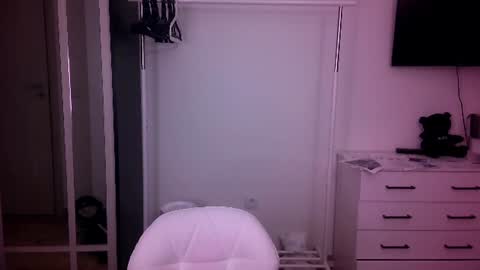 Snapshot of rosy_petal chatting on July 20, 2026, 12:58 am rosy_petal online show from July 20, 2026, 12:58 am