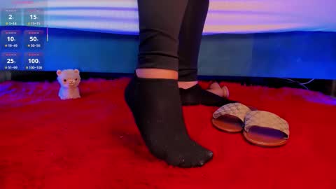 Snapshot of rosyejones chatting on October 25, 2025, 2:41 am rosyejones online show from October 25, 2025, 2:41 am