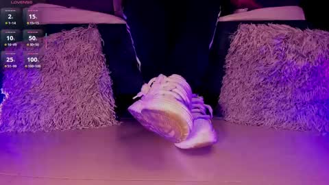 Snapshot of rosyejones chatting on November 20, 2025, 3:07 am rosyejones online show from November 20, 2025, 3:07 am