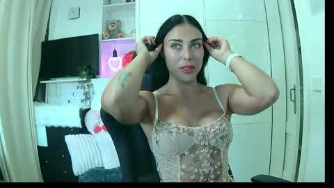Snapshot of rosyviolet chatting on May 5, 2026, 10:12 am RosyViolet online show from May 5, 2026, 10:12 am