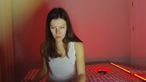 Snapshot of roter_rita chatting on December 19, 2025, 1:45 am roter_rita online show from December 19, 2025, 1:45 am