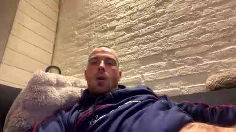 rotteei1 online show from January 11, 2026, 1:38 pm