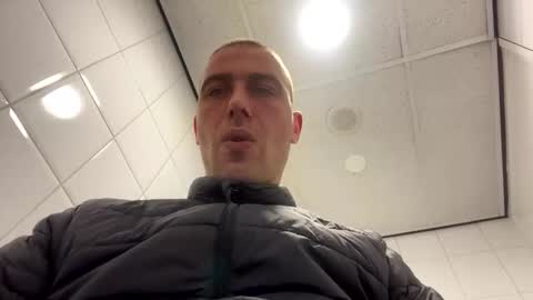 rotteei1 online show from January 16, 2026, 11:47 am