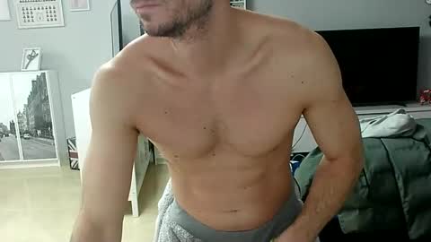 roubarixx online show from March 10, 2025, 6:59 am