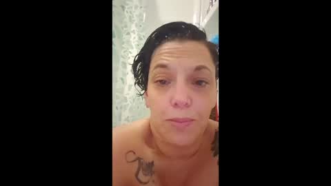 Snapshot of roughandwet28 chatting on December 14, 2025, 4:18 am No More Vanilla online show from December 14, 2025, 4:18 am