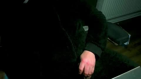 Snapshot of roughwonder chatting on March 2, 2025, 7:43 am Luke online show from March 2, 2025, 7:43 am