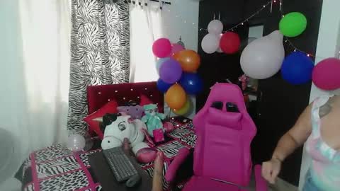 Snapshot of rous_kinky chatting on April 29, 2026, 3:49 pm rous_kinky online show from April 29, 2026, 3:49 pm