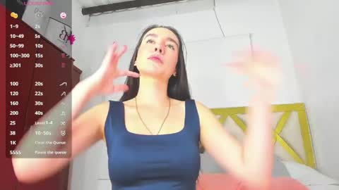 Snapshot of rousee_yarelds chatting on June 6, 2026, 4:50 am rousee_yarelds online show from June 6, 2026, 4:50 am