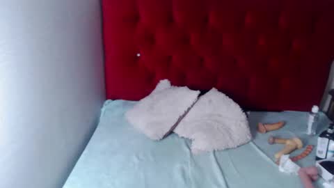 Roussel online show from January 17, 2025, 2:07 pm