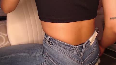 Snapshot of rouss_henao chatting on March 17, 2026, 6:00 pm Rouss marie henao online show from March 17, 2026, 6:00 pm
