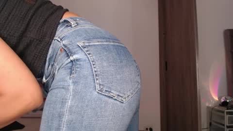 Snapshot of rouss_henao chatting on April 10, 2026, 9:58 am Rouss marie henao online show from April 10, 2026, 9:58 am