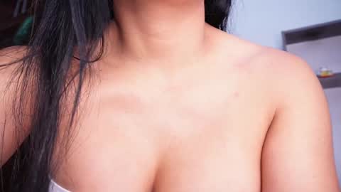 Snapshot of rousse_coup chatting on January 25, 2025, 7:07 pm Rosse and Miller online show from January 25, 2025, 7:07 pm