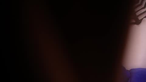 Snapshot of rousse_coup chatting on October 25, 2025, 7:19 pm Rosse and Miller online show from October 25, 2025, 7:19 pm