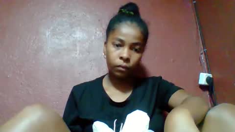 rovaelyah online show from January 17, 2026, 5:12 am