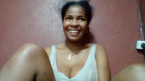 rovaelyah online show from March 27, 2026, 10:26 am