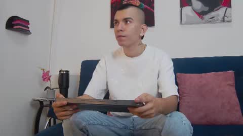 Rowan online show from June 10, 2026, 11:31 am