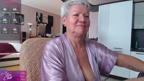 Roxana online show from October 1, 2025, 7:47 am