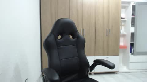 Roxana online show from January 15, 2026, 1:54 am