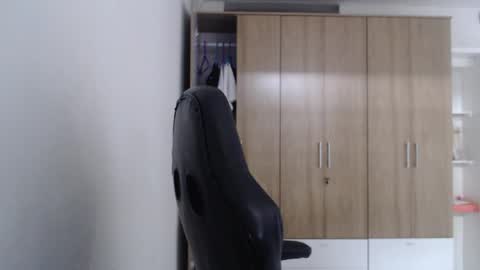 Snapshot of roxanalove7 chatting on March 24, 2026, 5:51 pm Roxana online show from March 24, 2026, 5:51 pm