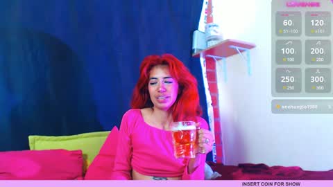 Snapshot of roxanbunny chatting on January 1, 2025, 10:03 pm roxxy online show from January 1, 2025, 10:03 pm