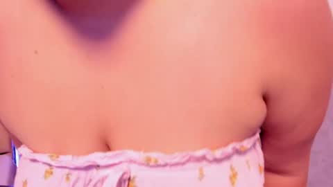 Snapshot of roxanebrown chatting on June 29, 2026, 7:25 pm roxanebrown online show from June 29, 2026, 7:25 pm