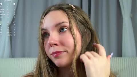 Snapshot of roxannastoo chatting on November 15, 2025, 1:03 am roxannastoo online show from November 15, 2025, 1:03 am