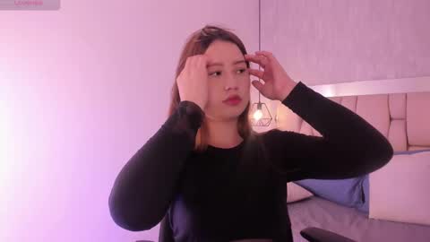 Snapshot of roxie_summers chatting on February 18, 2025, 7:30 pm Roxie online show from February 18, 2025, 7:30 pm