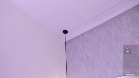 Snapshot of roxie_summers chatting on May 13, 2026, 7:33 pm Roxie online show from May 13, 2026, 7:33 pm
