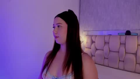 Snapshot of roxie_summers chatting on June 23, 2026, 7:45 pm Roxie online show from June 23, 2026, 7:45 pm
