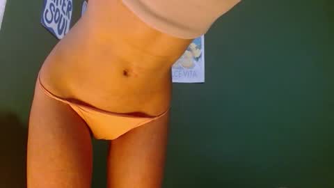 Roxie online show from February 13, 2026, 1:56 am