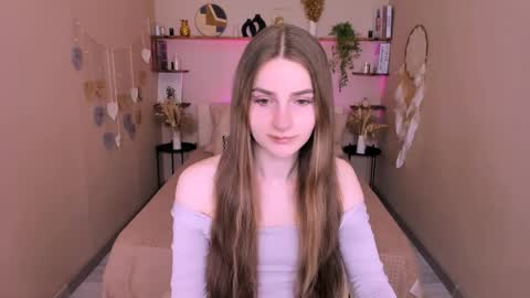 Snapshot of roxy_kisss chatting on May 13, 2026, 8:12 am Roxy online show from May 13, 2026, 8:12 am