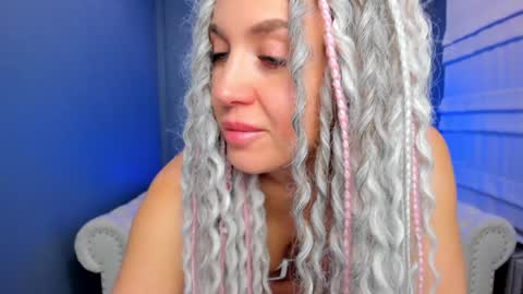 Roxy online show from February 8, 2025, 1:32 am