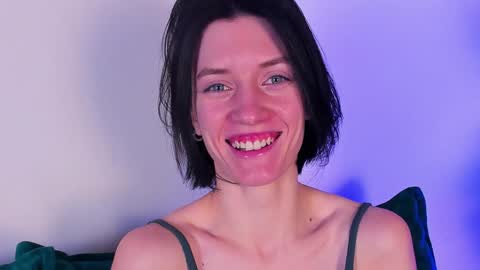 Snapshot of roxy_riot_ chatting on February 8, 2025, 7:26 am roxy_riot_ online show from February 8, 2025, 7:26 am