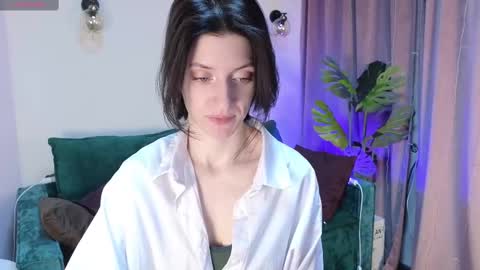 Snapshot of roxy_riot_ chatting on February 14, 2025, 1:23 am roxy_riot_ online show from February 14, 2025, 1:23 am