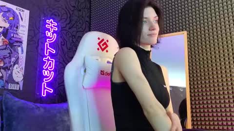 Snapshot of roxy_riot_ chatting on February 23, 2025, 4:28 am roxy_riot_ online show from February 23, 2025, 4:28 am