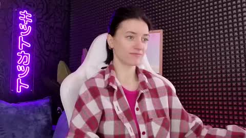 Snapshot of roxy_riot_ chatting on March 1, 2025, 1:43 am roxy_riot_ online show from March 1, 2025, 1:43 am