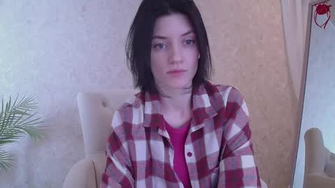 Snapshot of roxy_riot_ chatting on March 4, 2025, 1:23 am roxy_riot_ online show from March 4, 2025, 1:23 am