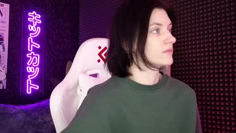 Snapshot of roxy_riot_ chatting on March 9, 2025, 1:25 am roxy_riot_ online show from March 9, 2025, 1:25 am